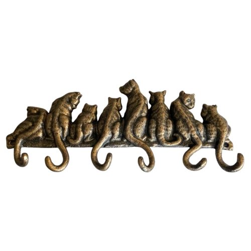 Cast Iron 8 Cats Tails Hanger